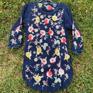 Johnny Was Tunic top